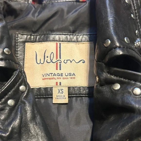 Wilson Black Leather Jacket with Star Accents size x-small - Picture 11 of 11